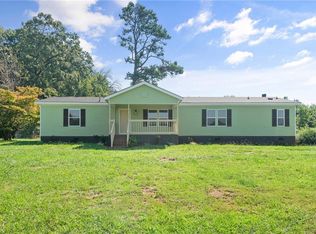 4934 Branson Davis Rd, Sophia, NC 27350