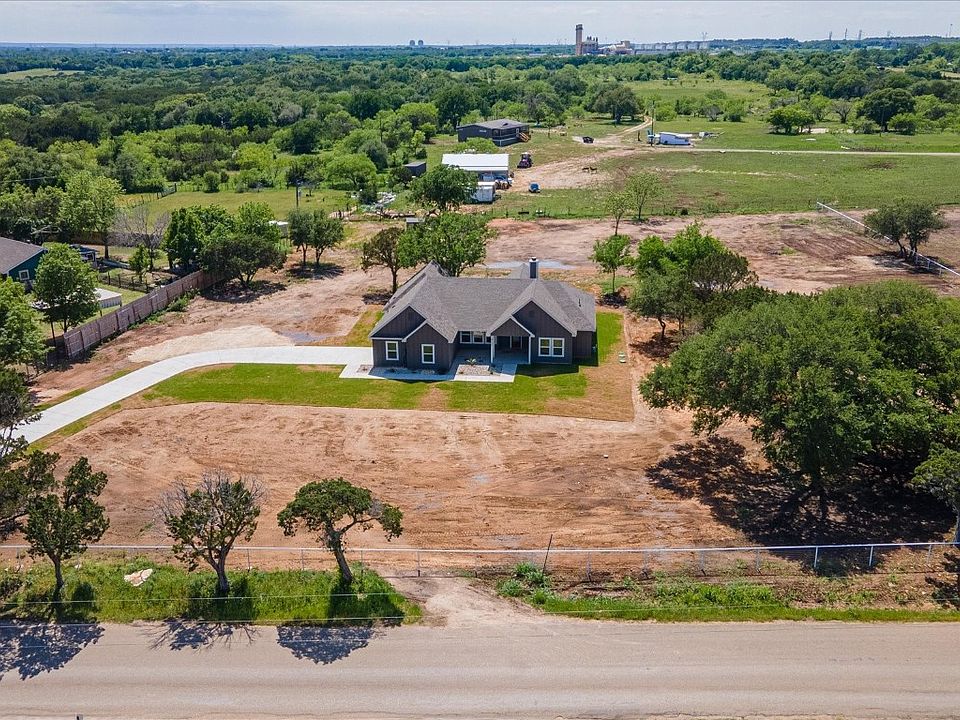 9100 Mitchell Bend Ct, Granbury, TX 76048 Zillow