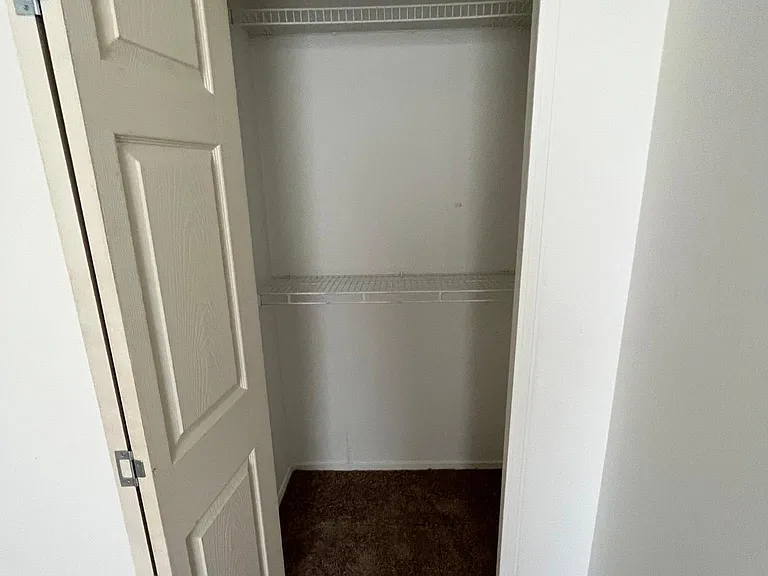 1841 Blackberry Rd NE — Photo 5