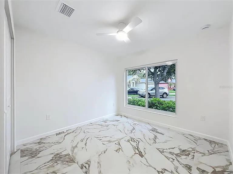 11148 Pinewood Cove Ln — Photo 40