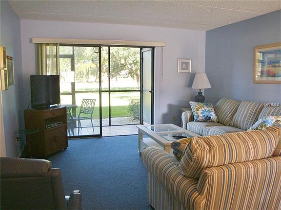 3rd image of 111 E Cypress Ct #11