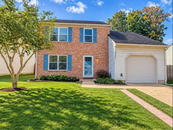 1845 Finsbury Ln, Virginia Beach, VA 23454