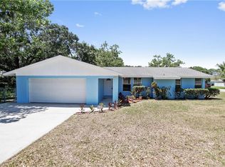 4016 57th St E, Bradenton, FL 34208