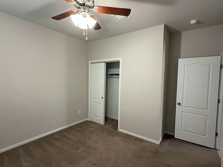 2029 Horatio St — Photo 17