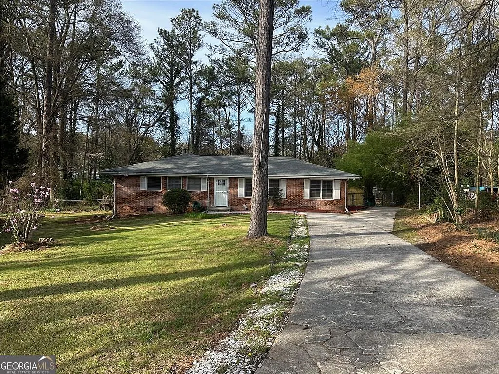5 bed, 3.5 bath, 1938 sqft, $2,500 — Photo 3