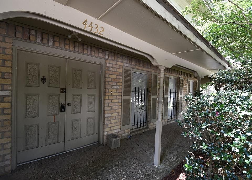 1st image of 4432 W Cypress Villas Dr