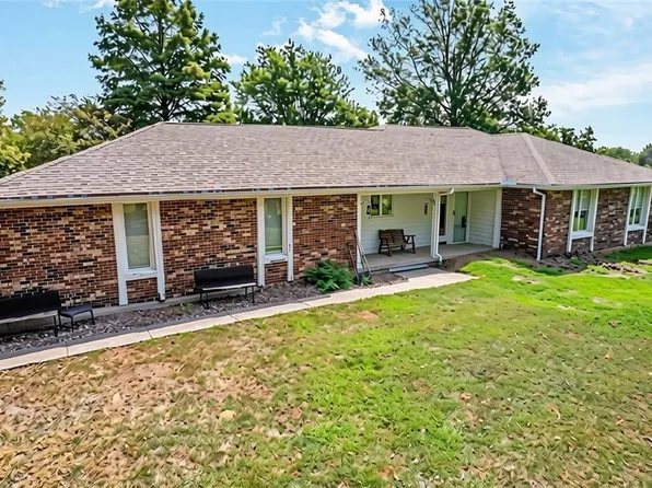 7123 SE 202nd St, Holt, MO 64048