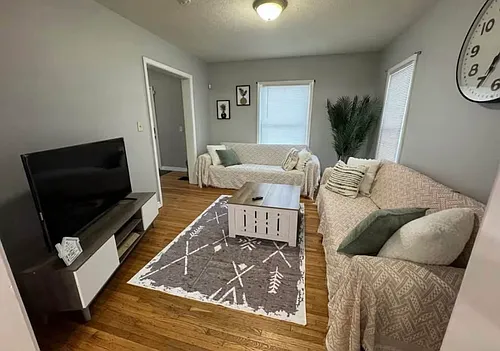 242 Brooks Ave Photo 1