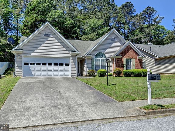 2nd image of 774 Steffi Ct