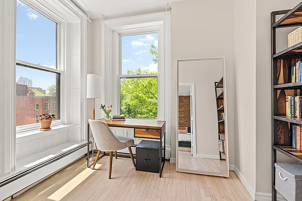 Sold by Compass | media 5