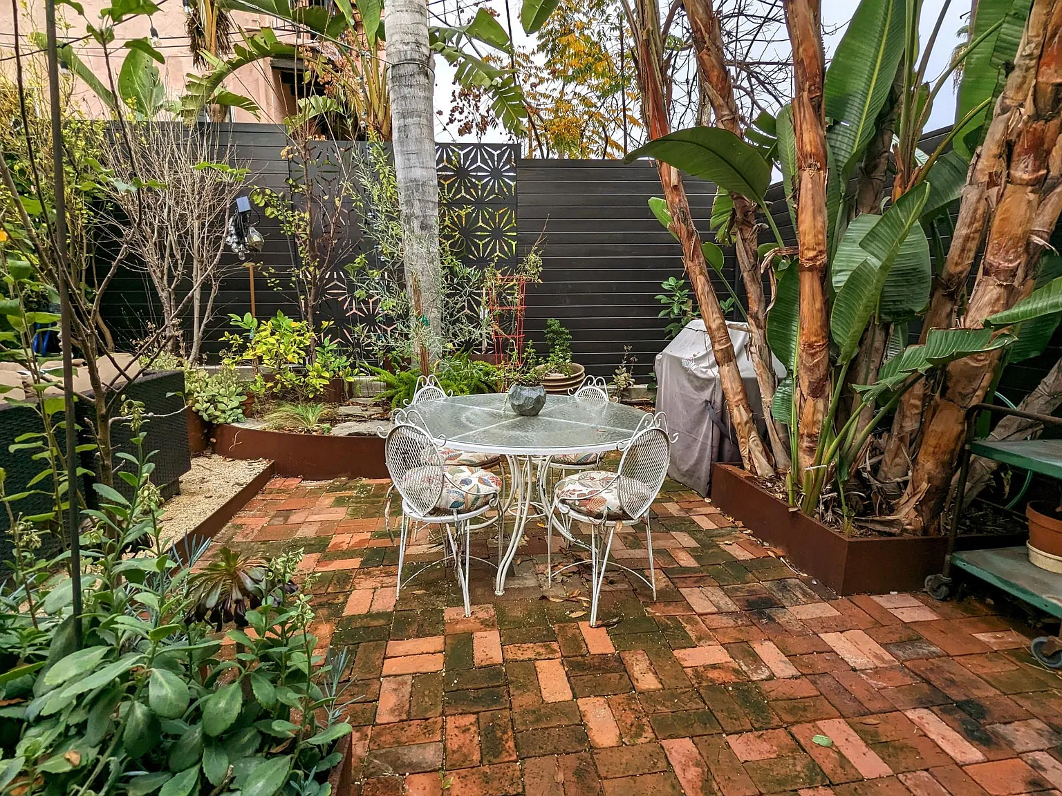 1411 Lemoyne St — Photo 2
