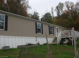 16691 Dog Rd, Newcomerstown, OH 43832