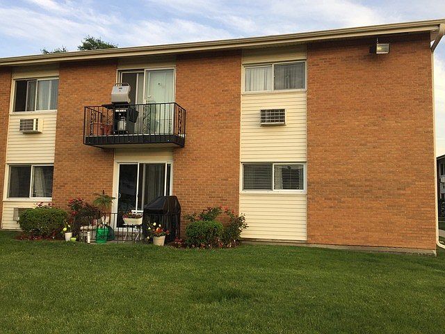 1st image of 8916 Kenneth Dr #207G