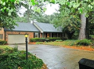 618 Thalia Rd, Virginia Beach, VA 23452