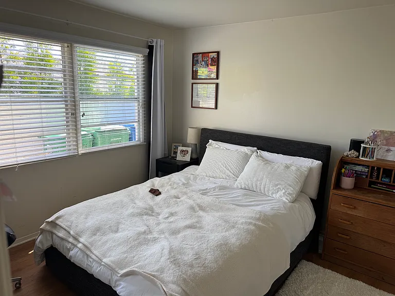 324 El Monte Dr — Photo 10
