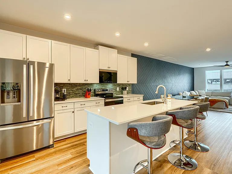 2596 Neabsco Common Pl — Photo 22