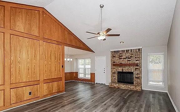3rd image of 6227 Arrowwood Dr #1