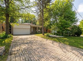23 Christine Cres, Toronto, ON M2R1A4