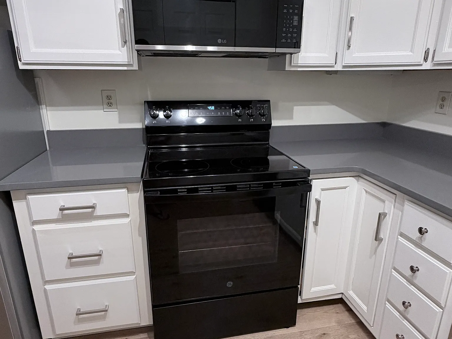 Crestview Ct, Westminster — Photo 4