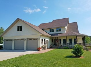 9149 Thompson Rd, Marshfield, WI 54449