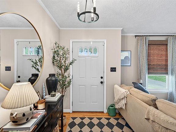 5th image of 1156 Rodes Dr