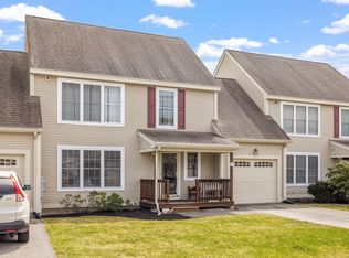 14 Abbey Rd, Brentwood, NH 03833