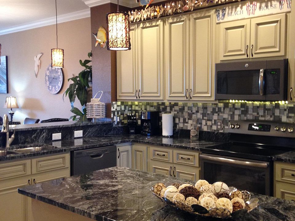 Kitchen Island