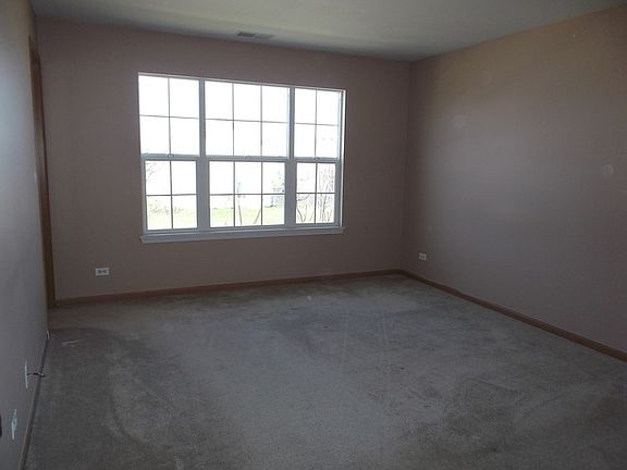 3rd image of 2559 Shauna Dr