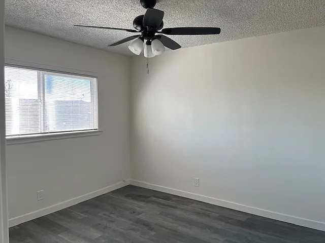 10718 Crenshaw Blvd #4 — Photo 2