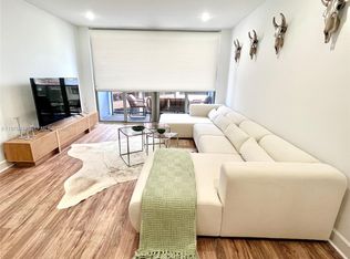 401 69th St APT 405, Miami Beach, FL 33141