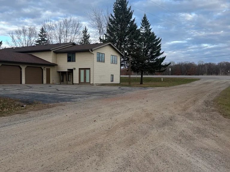 809 County Road 2 S — Photo 16