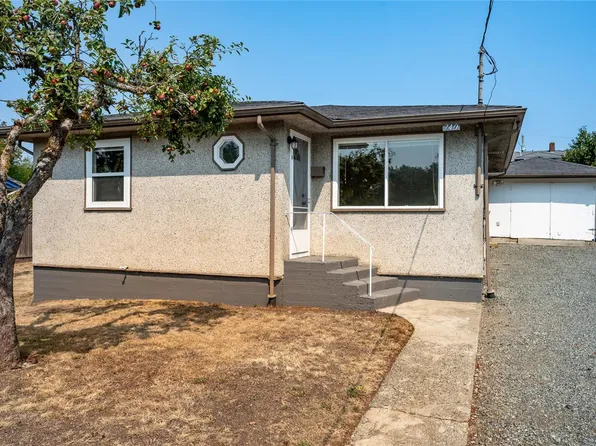 740 Begbie St, Nanaimo, BC V9S 1N8
