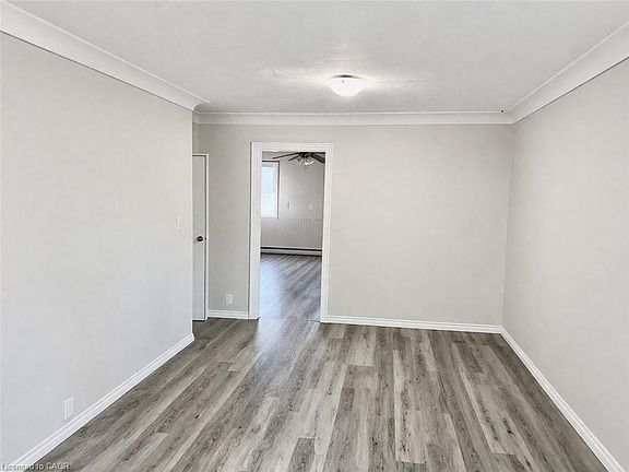5th image of 738 Mount Pleasant Rd