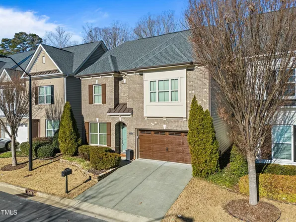 4033 Periwinkle Blue Ln, Raleigh, NC 27612