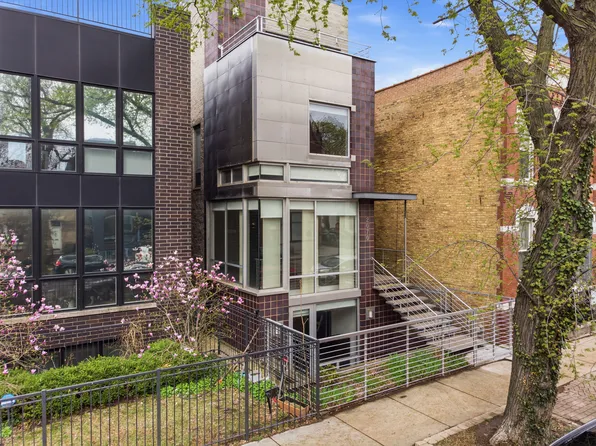 2070 N Oakley Ave, Chicago, IL 60647