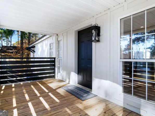 121 W Entrekin Rd, Cobb, GA 31735