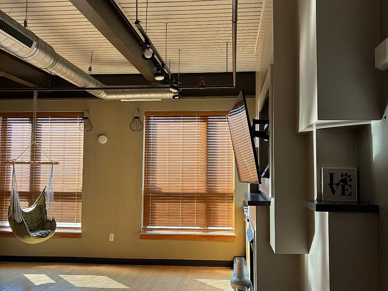 75 Maple St #108 — Photo 2