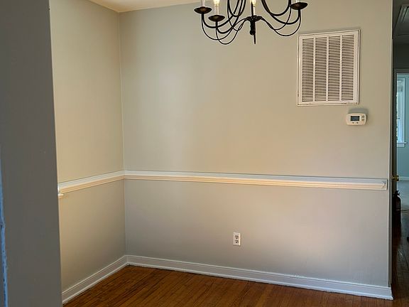 4th image of 7513 Parkline Dr