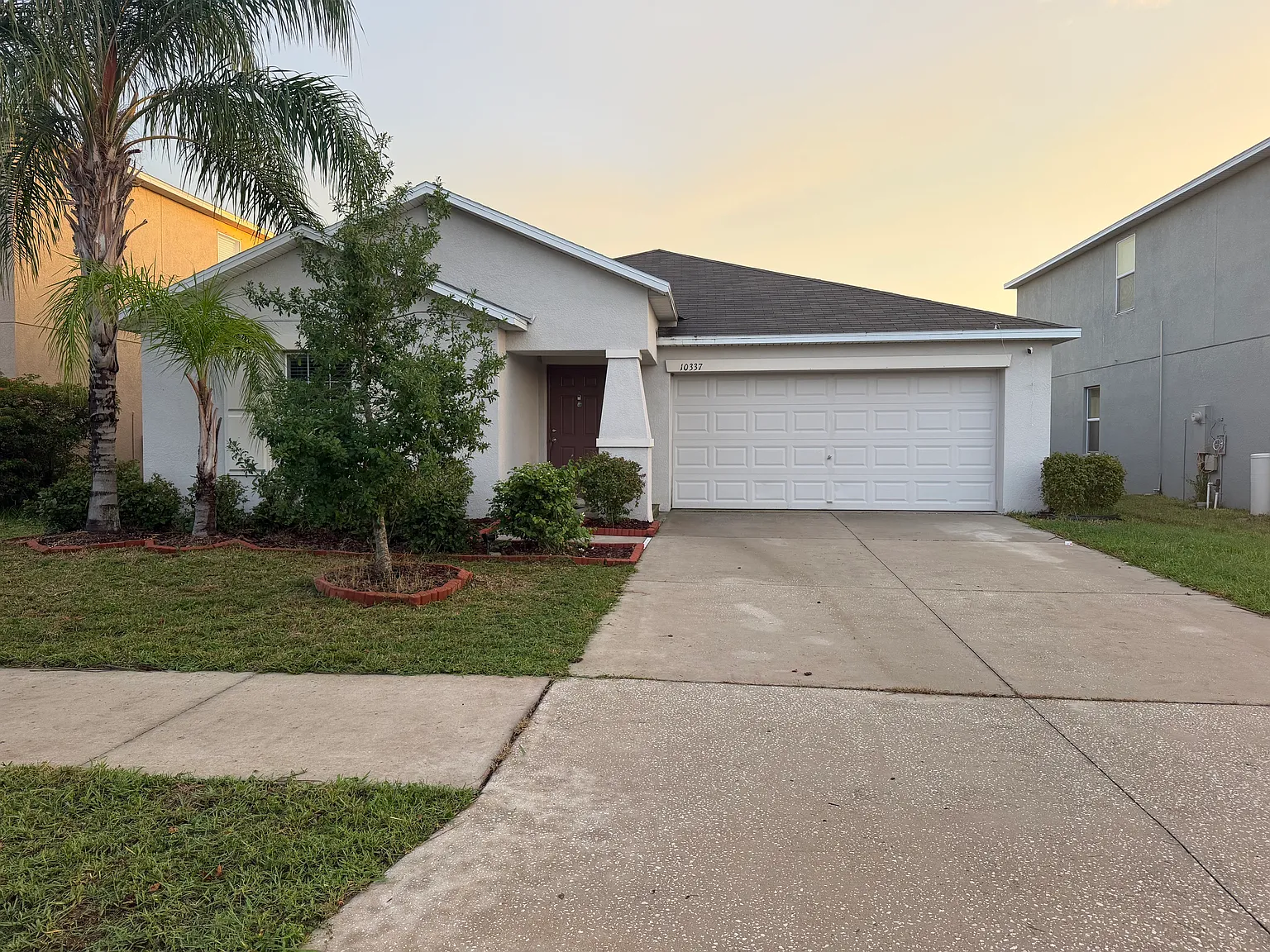 3 bed, 1555 sqft, $2,250 — Photo 1