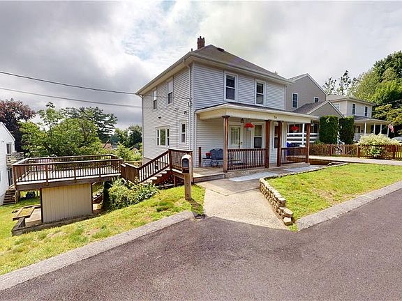 3rd image of 79 Stillwater Ave