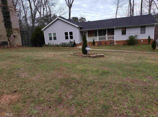 1522 Stoneleigh Hill Rd, Lithonia, GA 30058