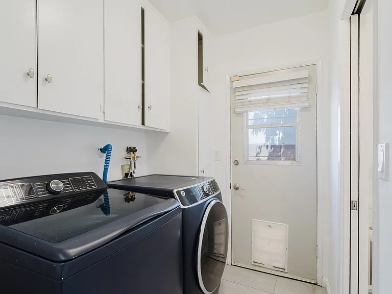 17419 Blackhawk St — Photo 34