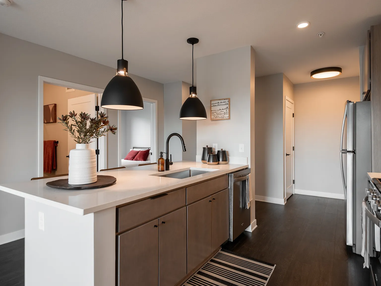 The Bohen Apartments — Photo 4