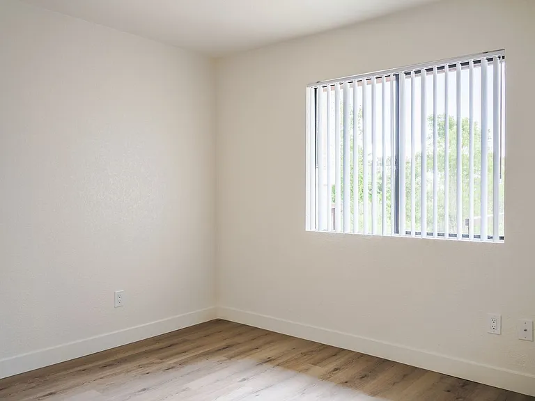 Sycamore Hills Village Apartments — Photo 22