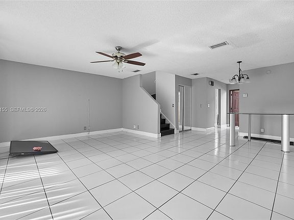 4th image of 1103 Sussex Dr #1103