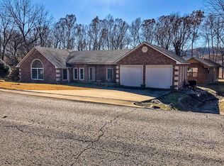 13955 N 569th Rd, Proctor, OK 74457