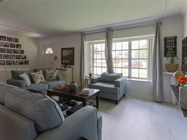 7940 NW 9th St — Photo 3