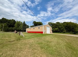 4111 Beck Rd, Jonesville, MI 49250