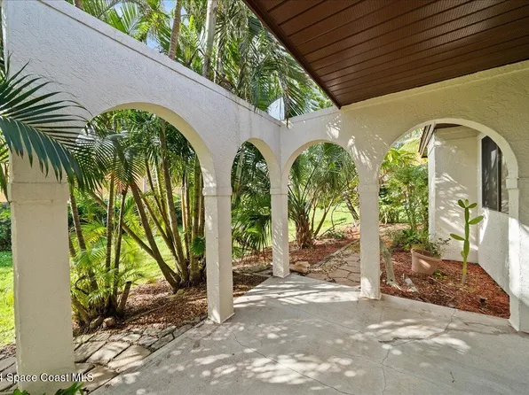 315 Parkside Pl #315, Indian Harbour Beach, FL 32937