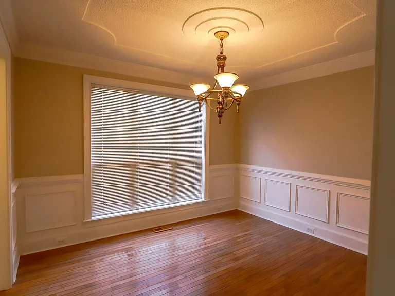 408 Bristol Rd — Photo 22